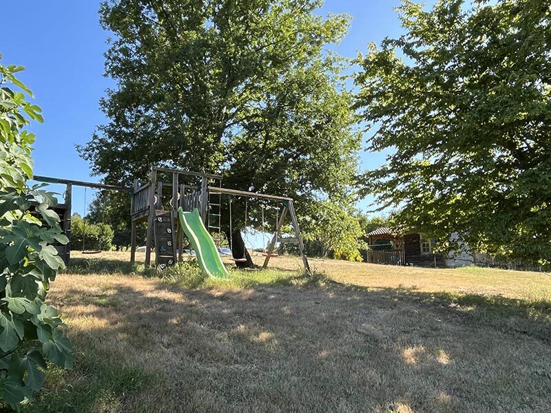 Jardin du gîte Le Pigeonnier - Les Maisons de Valadier
